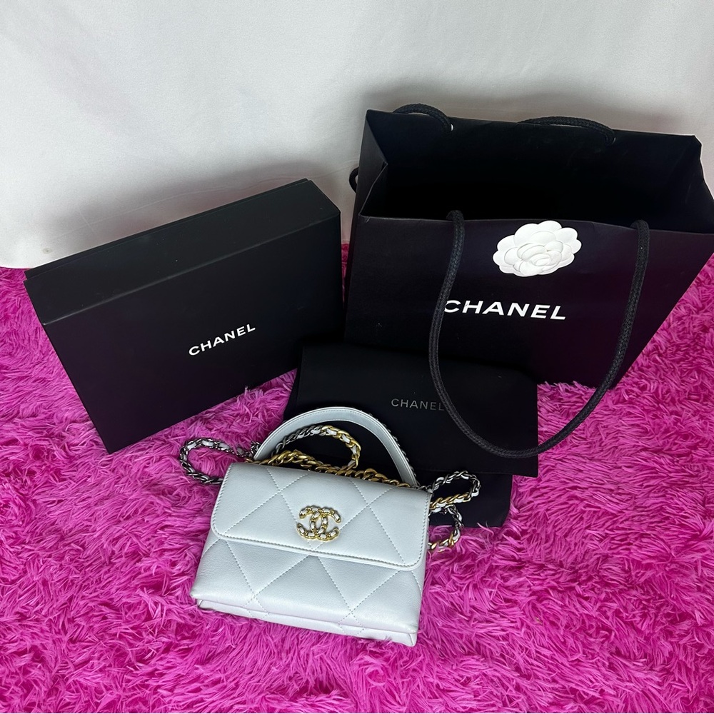 light grey Chanel purse